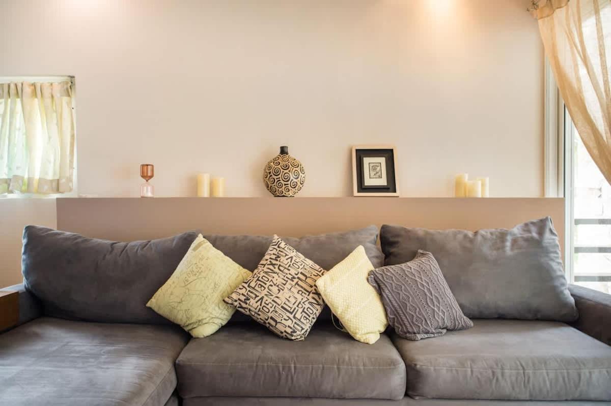 Chic Playa Retreat In Gated Community! Сasa de vacaciones *
